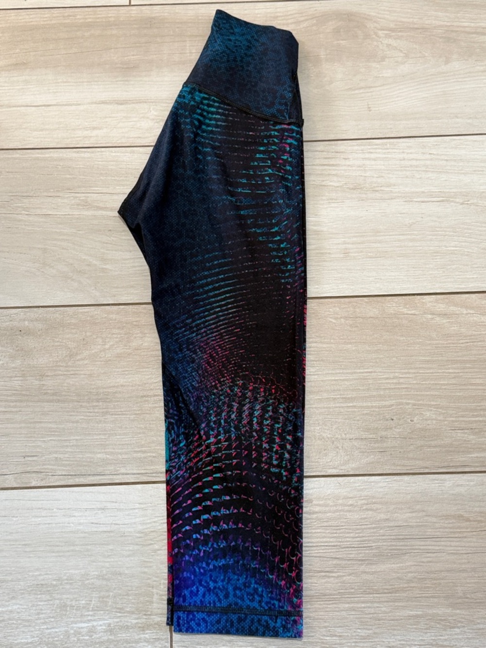 Wear It To Heart “WITH” Black Multicolor Active Leggings - Picture 2 of 10